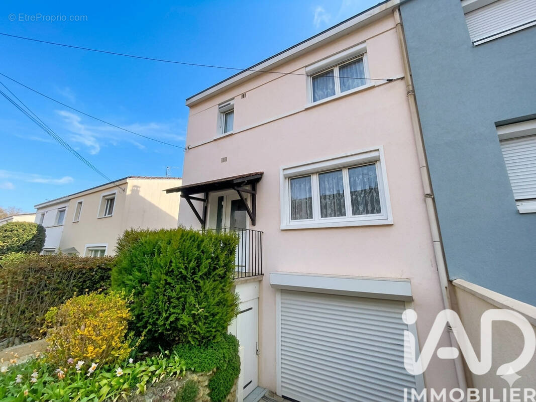 Photo 1 - Maison à EPINAY-SUR-ORGE