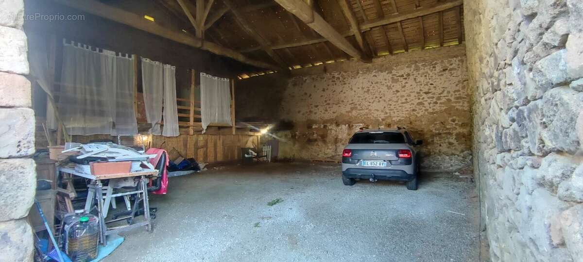 Maison à COGNAC-LA-FORET