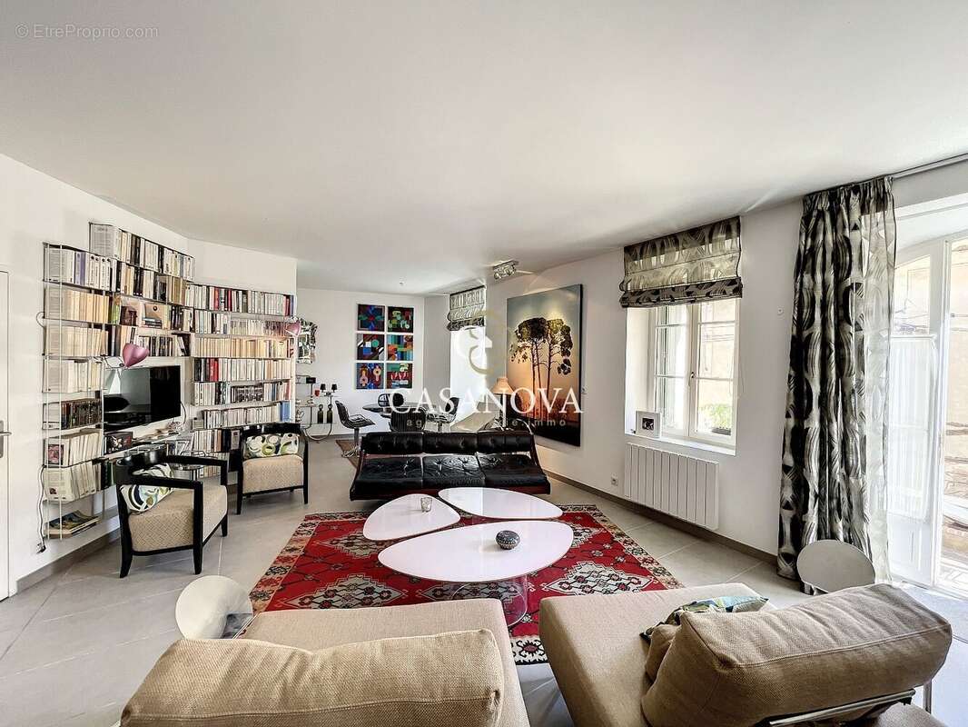 10 min BEZIERS Maison XVIIIe rénovée avec terrasses et garage - photo 8