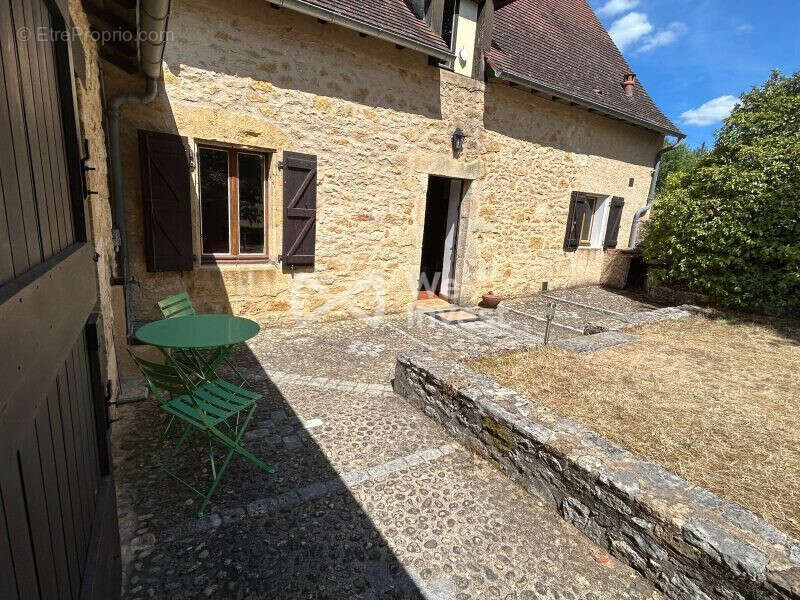 Maison à PRAYSSAC