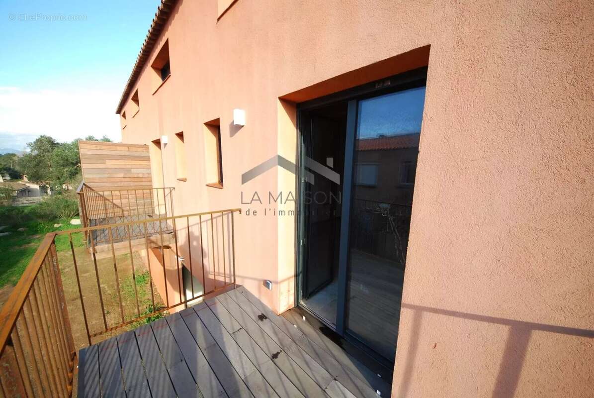 Appartement à PORTO-VECCHIO