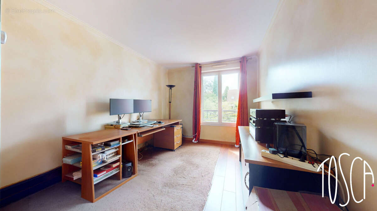 Appartement à THIAIS