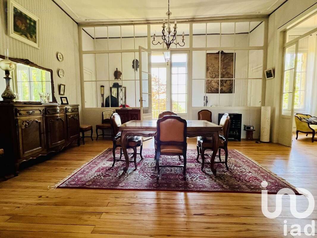 Photo 9 - Maison à BEYCHAC-ET-CAILLAU