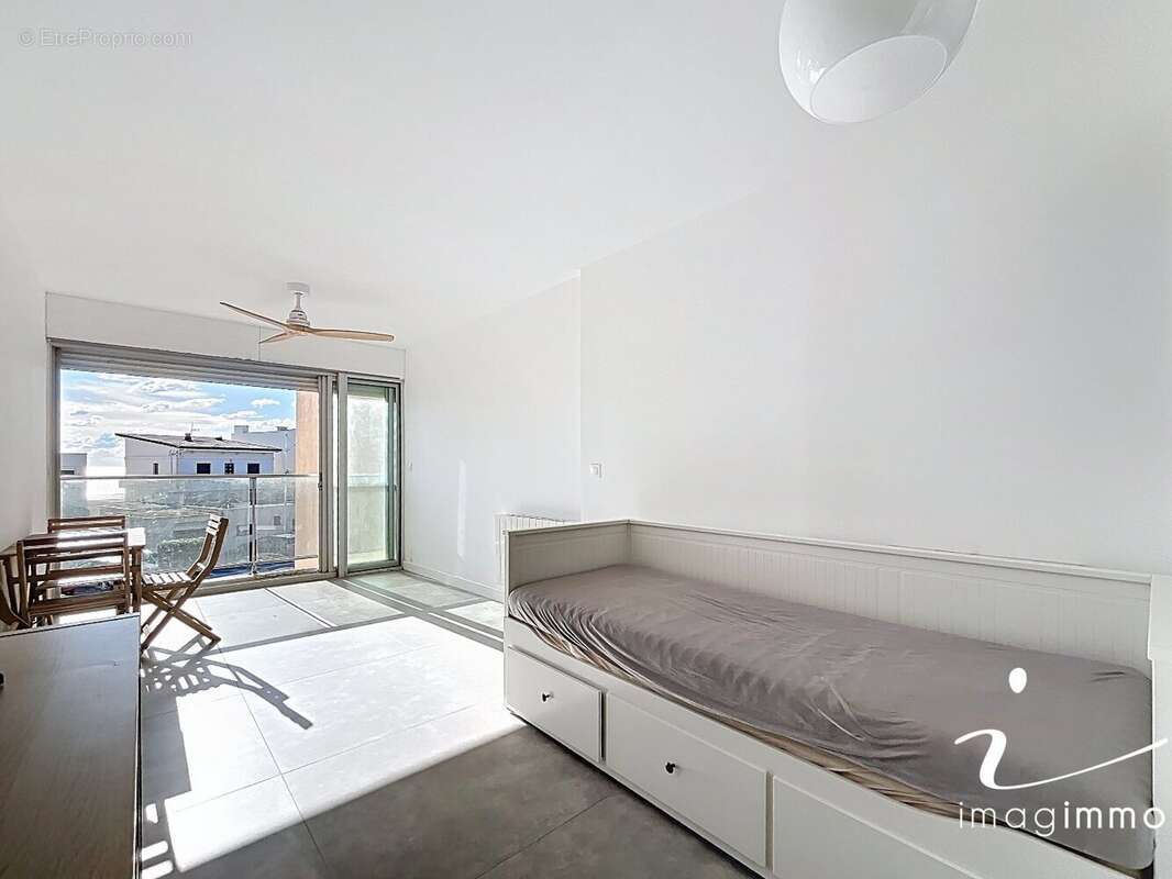 Appartement à CANDILLARGUES