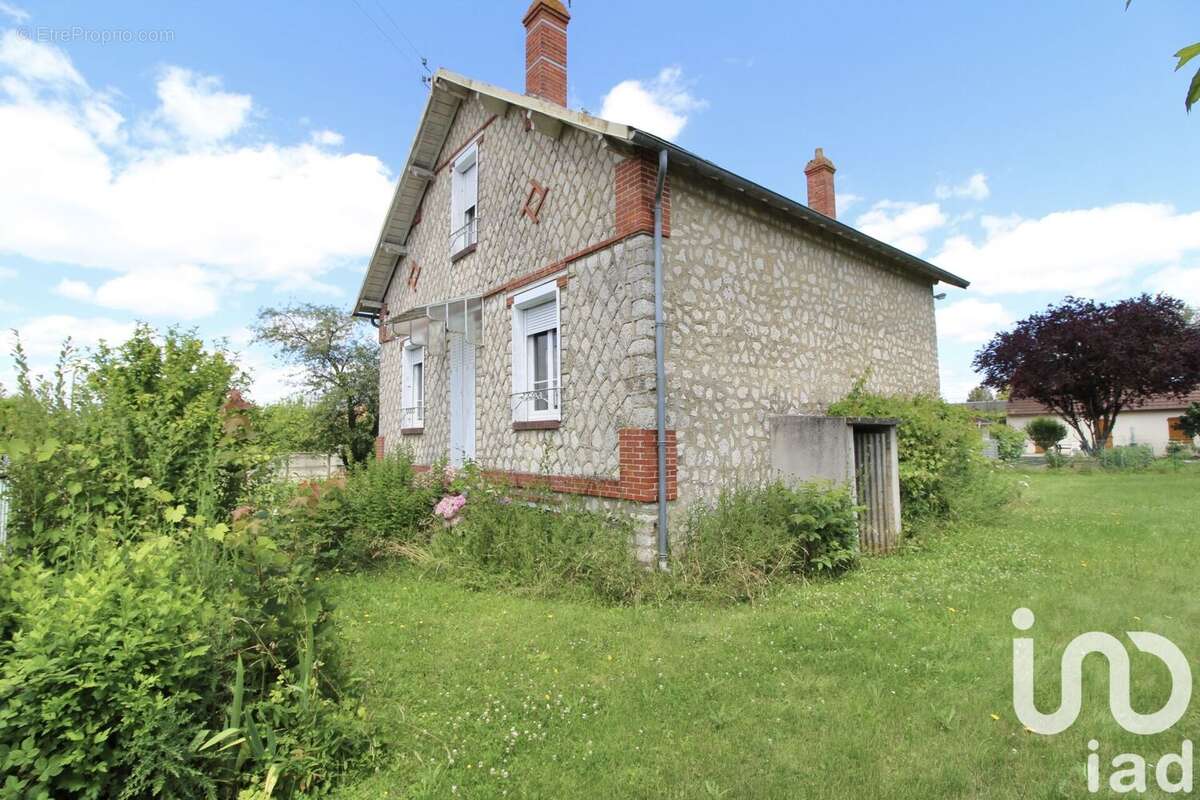 Photo 3 - Maison à COURTENAY