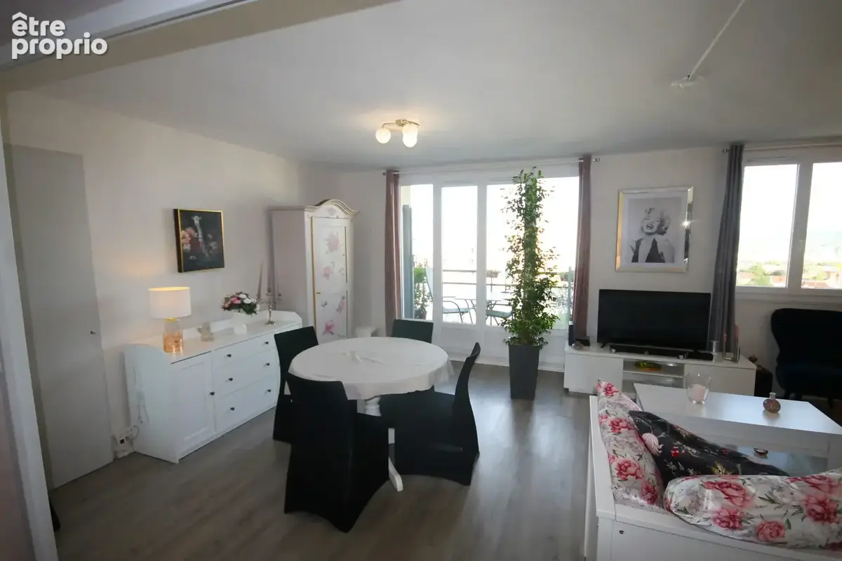 Appartement 3 pièces 66 m² à vendre à Villefranche-Sur-Saone (69400) - photo 3