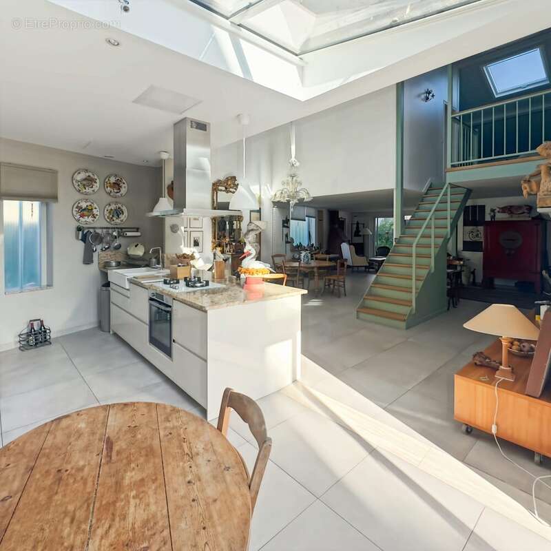 Maison à NEUILLY-PLAISANCE