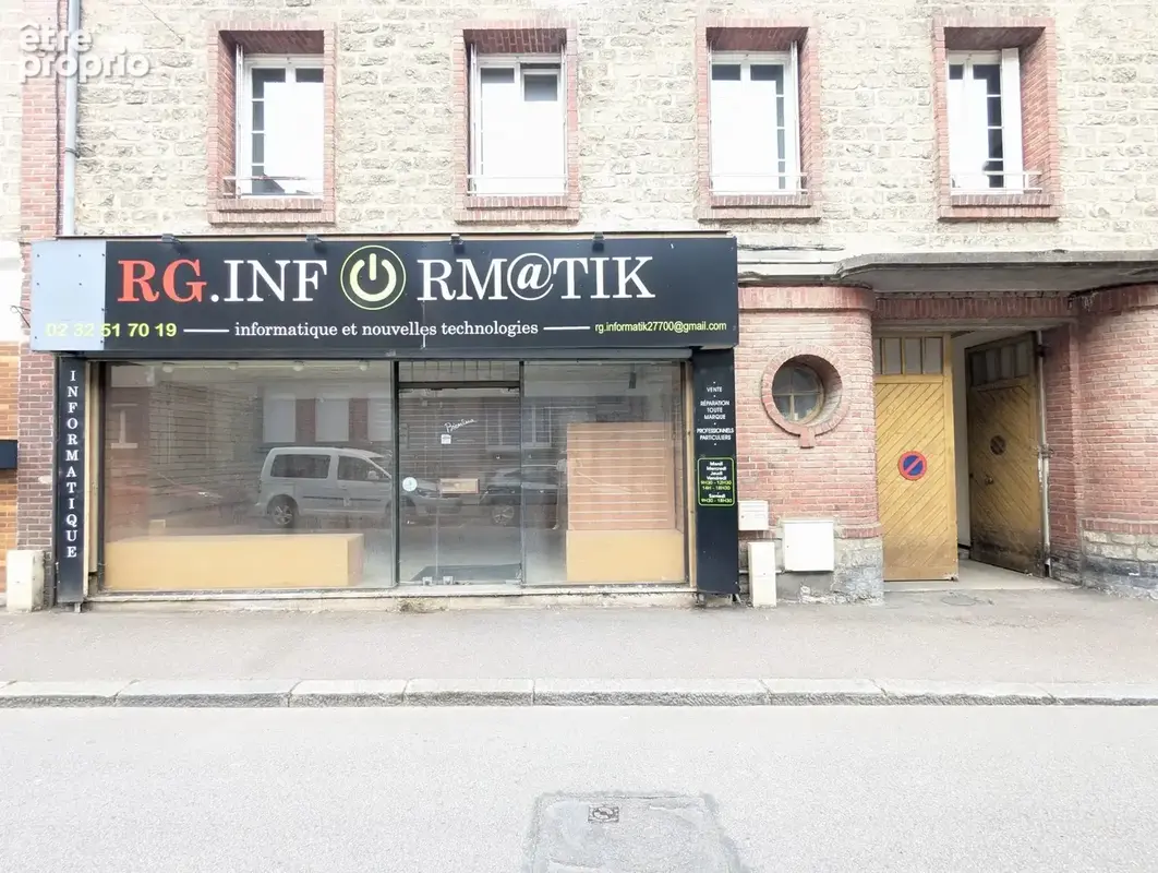 Local commercial de 29 m² - photo 2