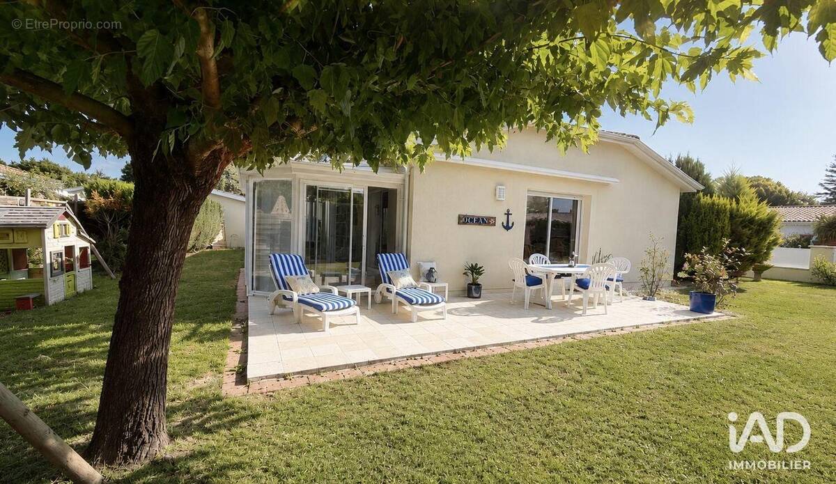 Photo 1 - Maison à HOURTIN