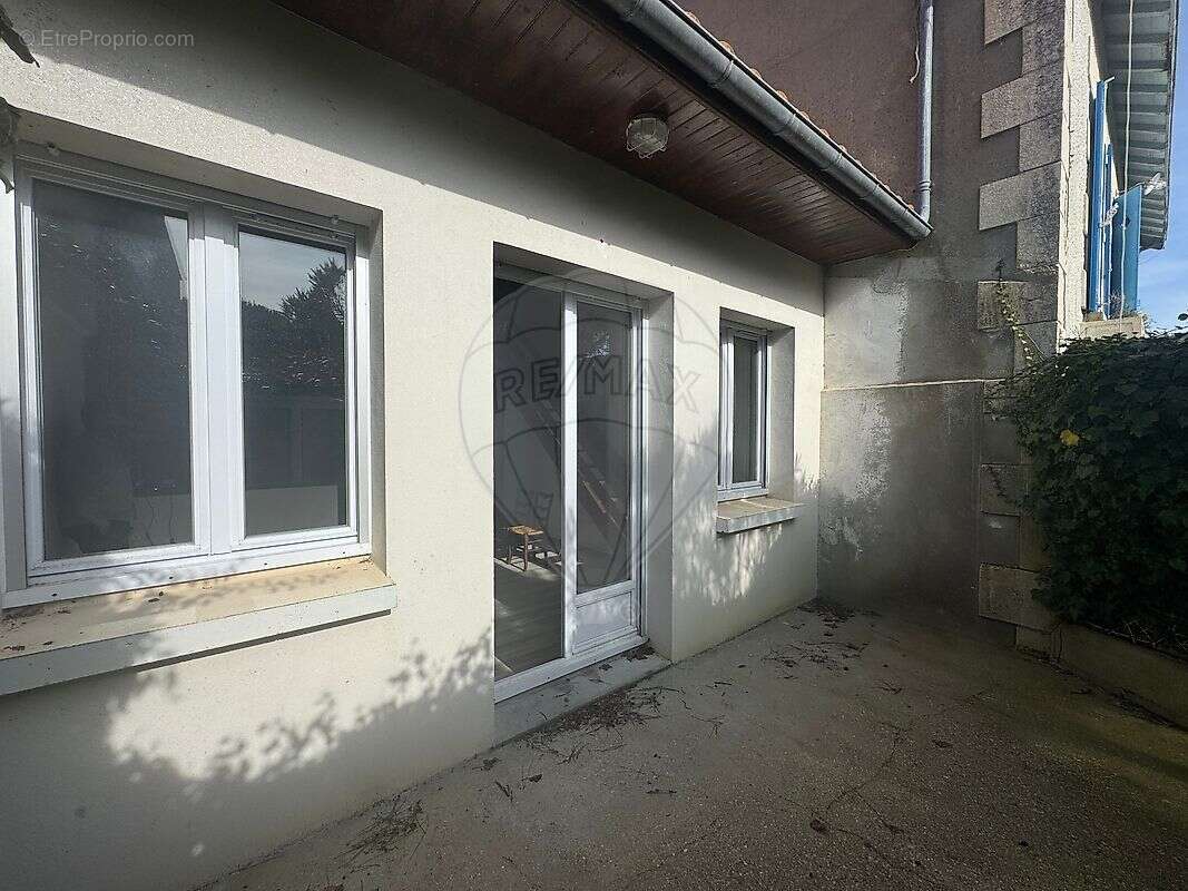 Maison à MESCHERS-SUR-GIRONDE