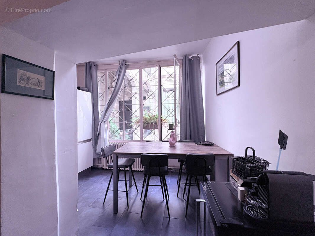 Montpellier Écusson Ancien courrier. Magnifique appartement bourgeois & familial dans la plus belle rue de l'é - photo 5