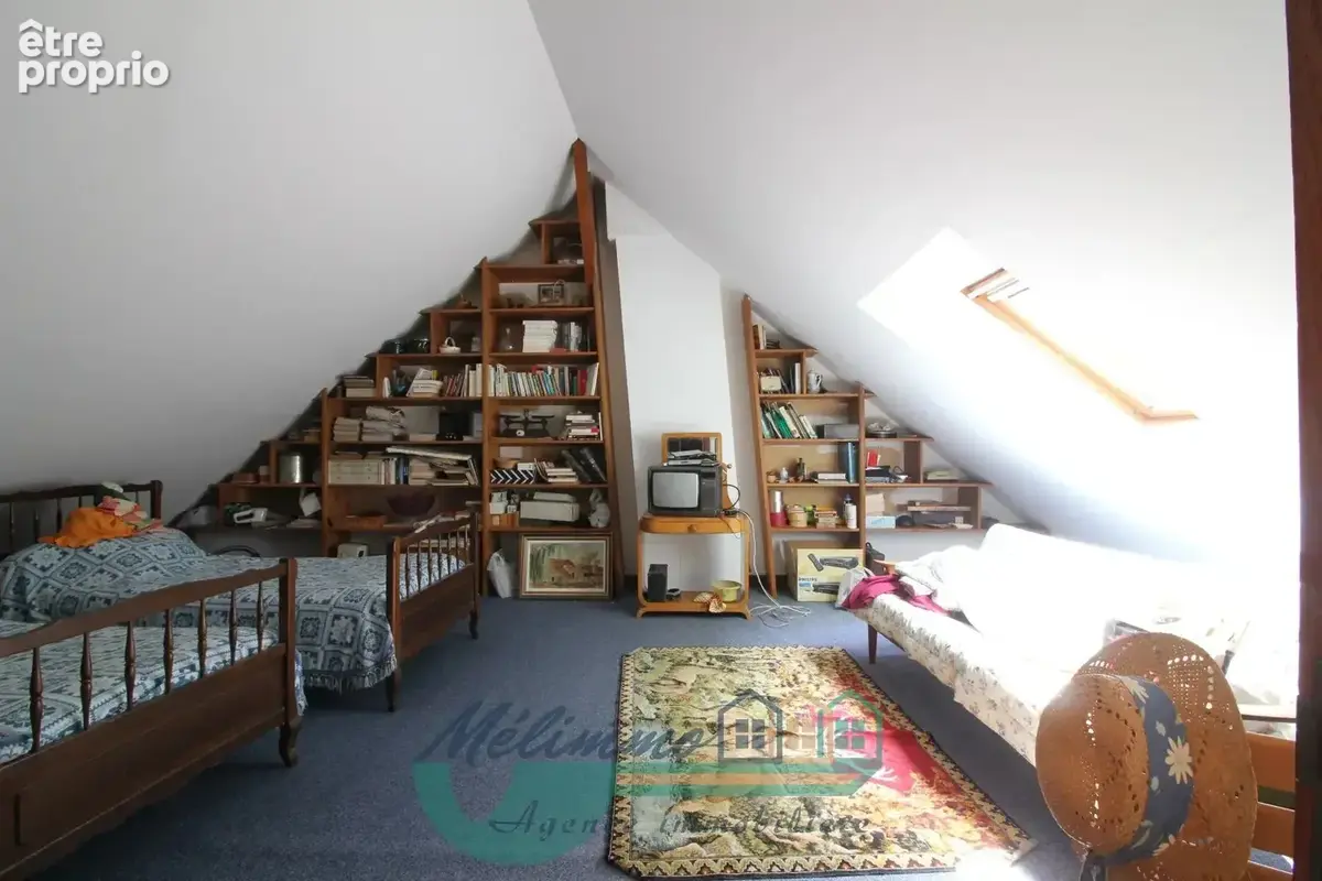 Maison 9 pièces 142 m² à vendre à Sougeres-En-Puisaye (89520) - photo 6