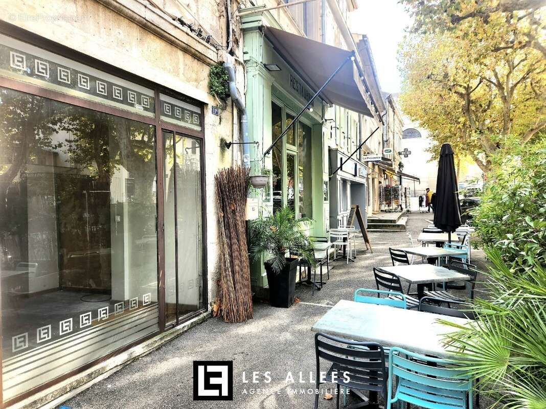 Commerce à SAINT-REMY-DE-PROVENCE