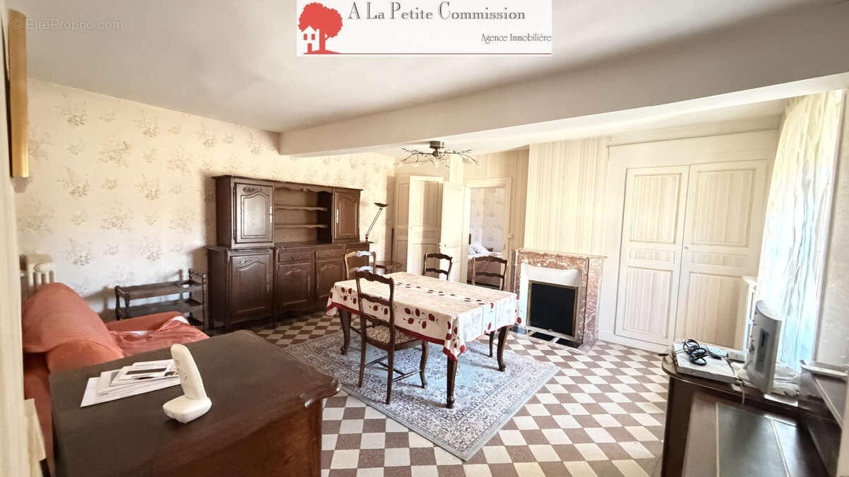 Maison à SOURS