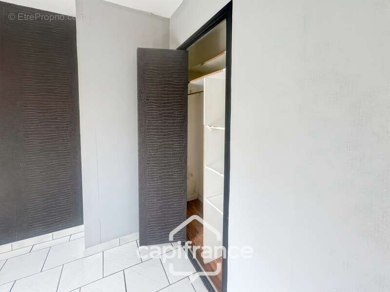 Maison à CARQUEIRANNE