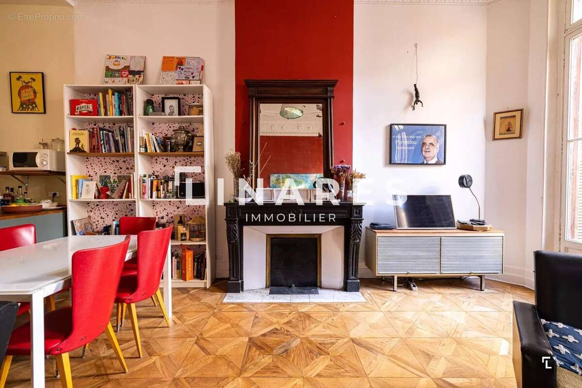 Appartement à MARSEILLE-1E