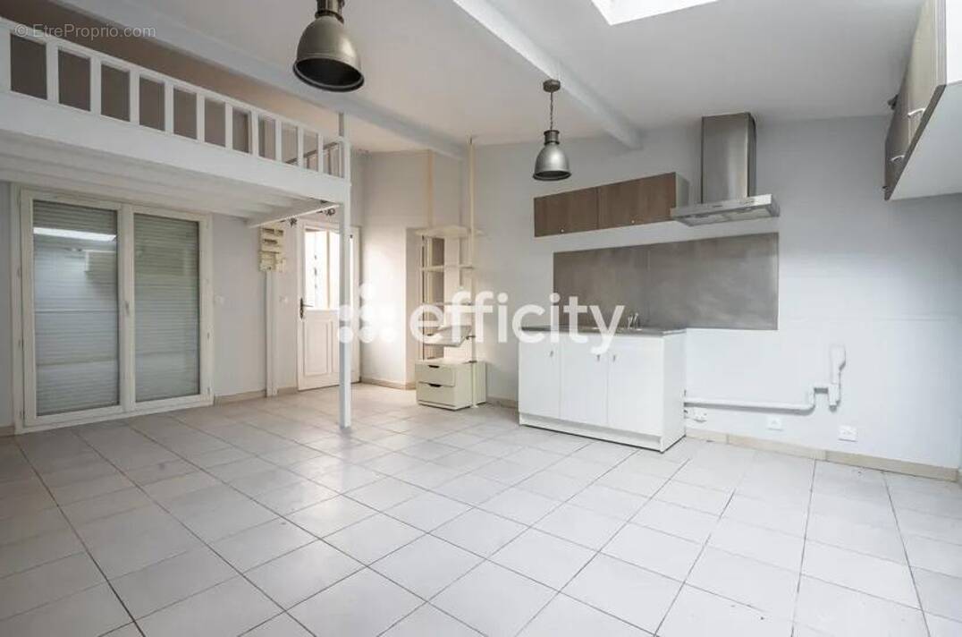 Appartement à VILLEMOMBLE