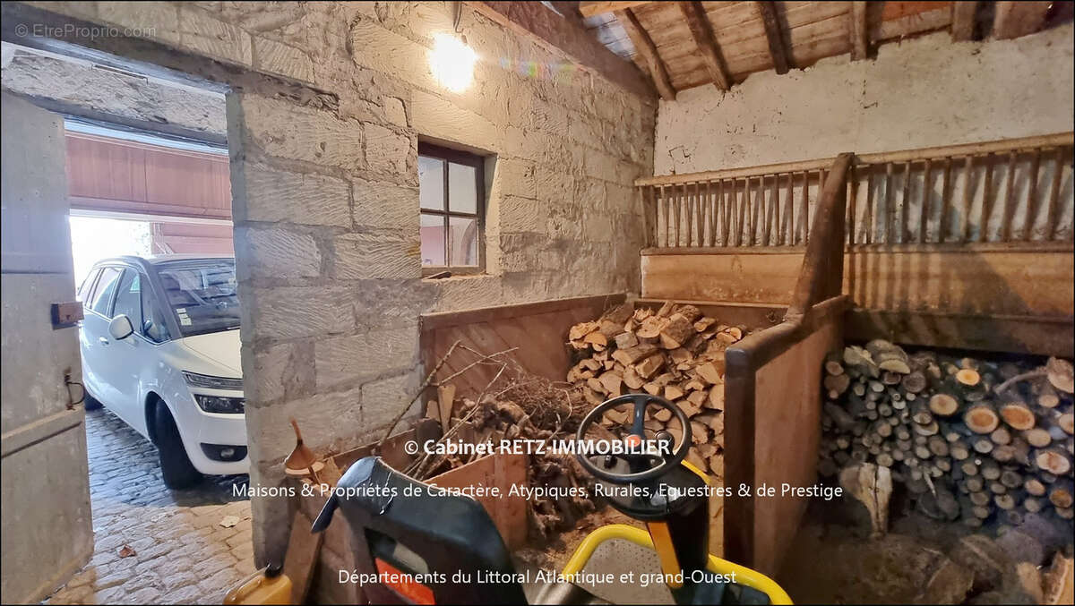 Maison à HAUTE-GOULAINE