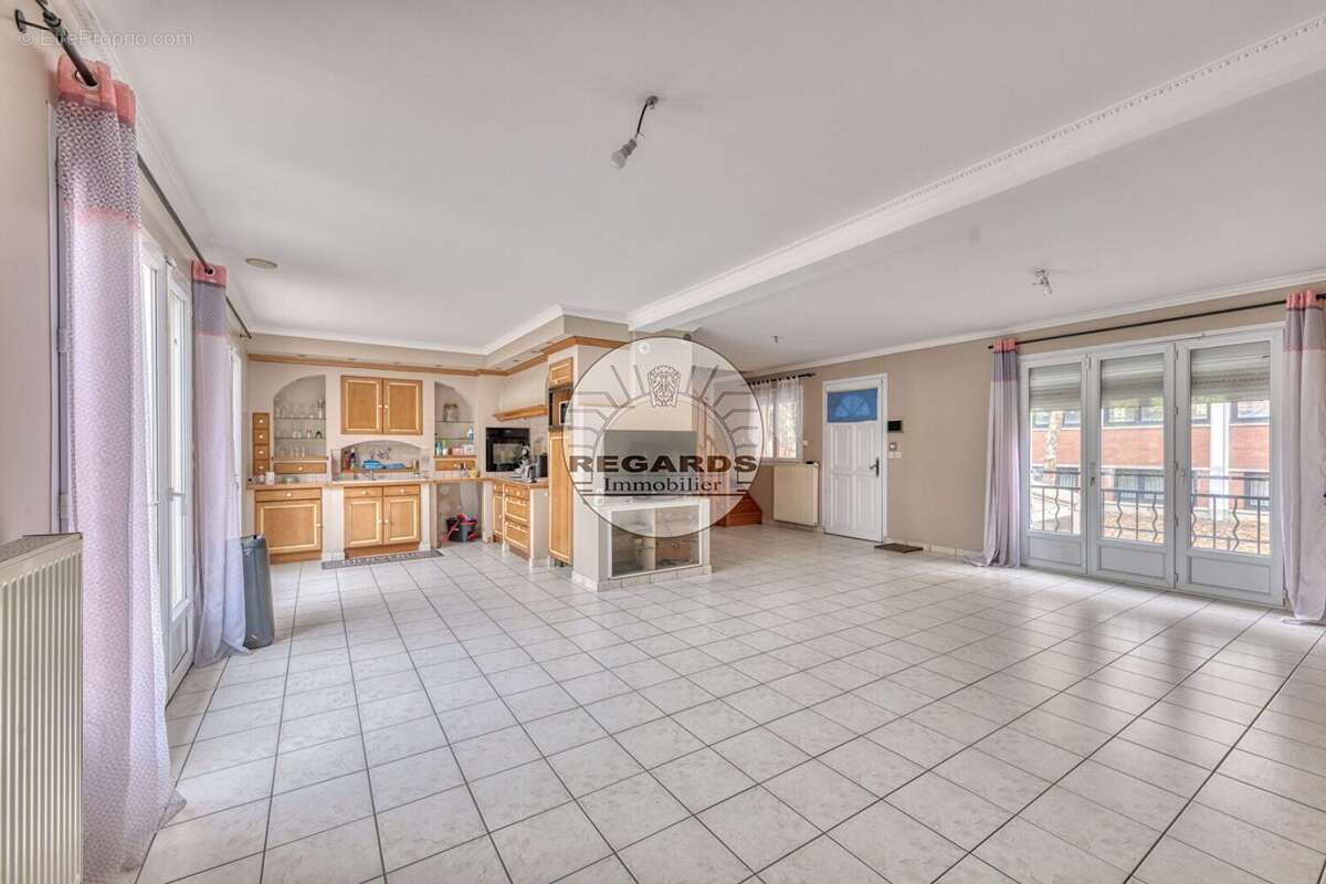 Maison 150 m² à Bagneux  - photo 5