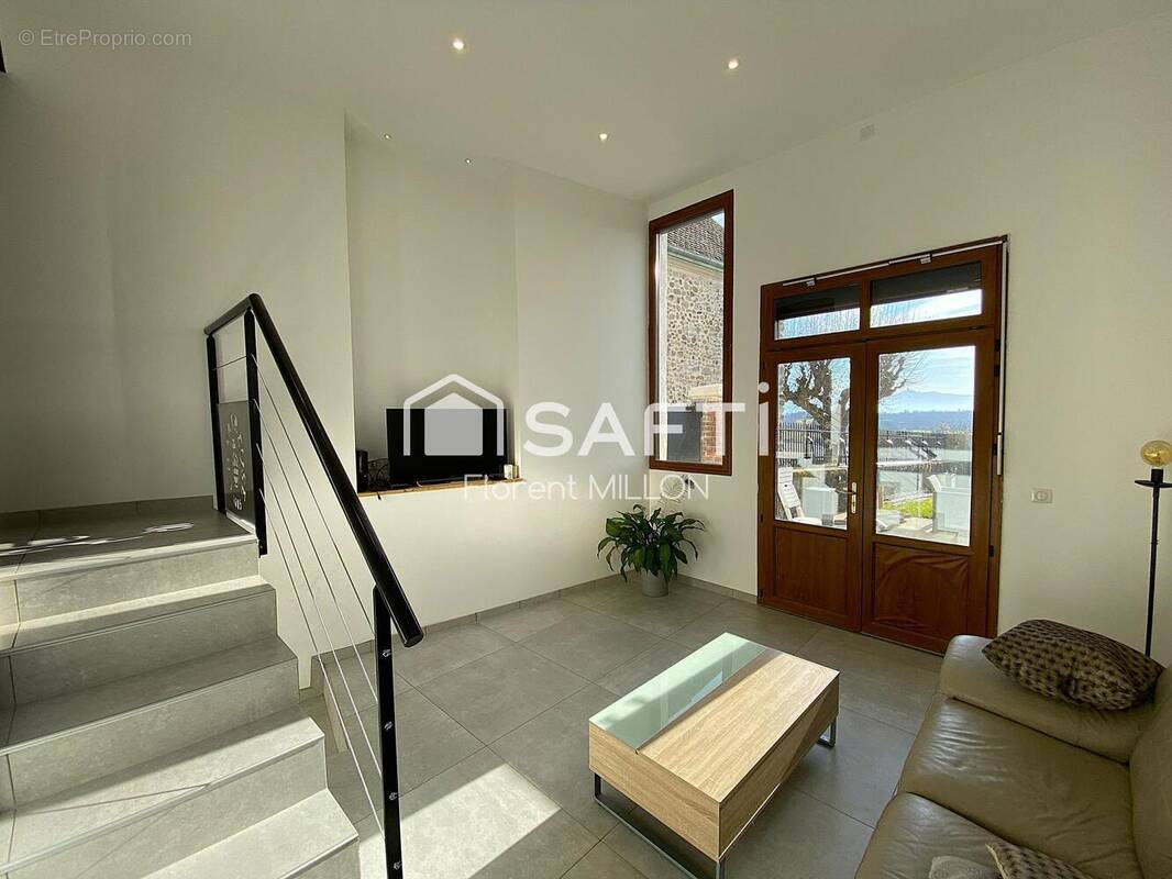 Photo 1 - Maison à LA MURETTE