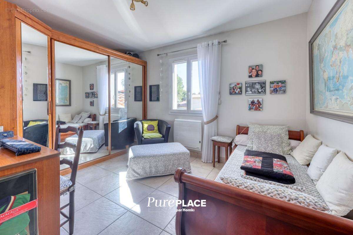 Maison à LA CADIERE-D'AZUR