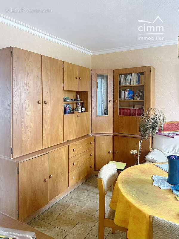 Appartement à AMILLY