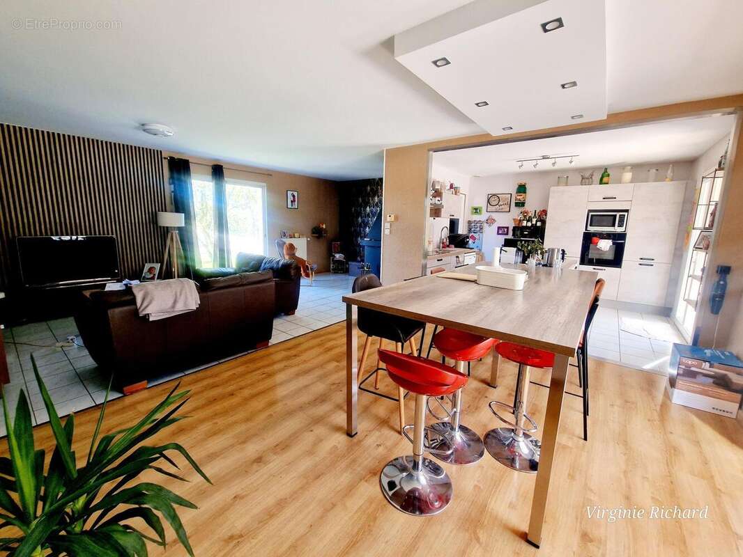 Photo 7 - Maison à VOLVIC