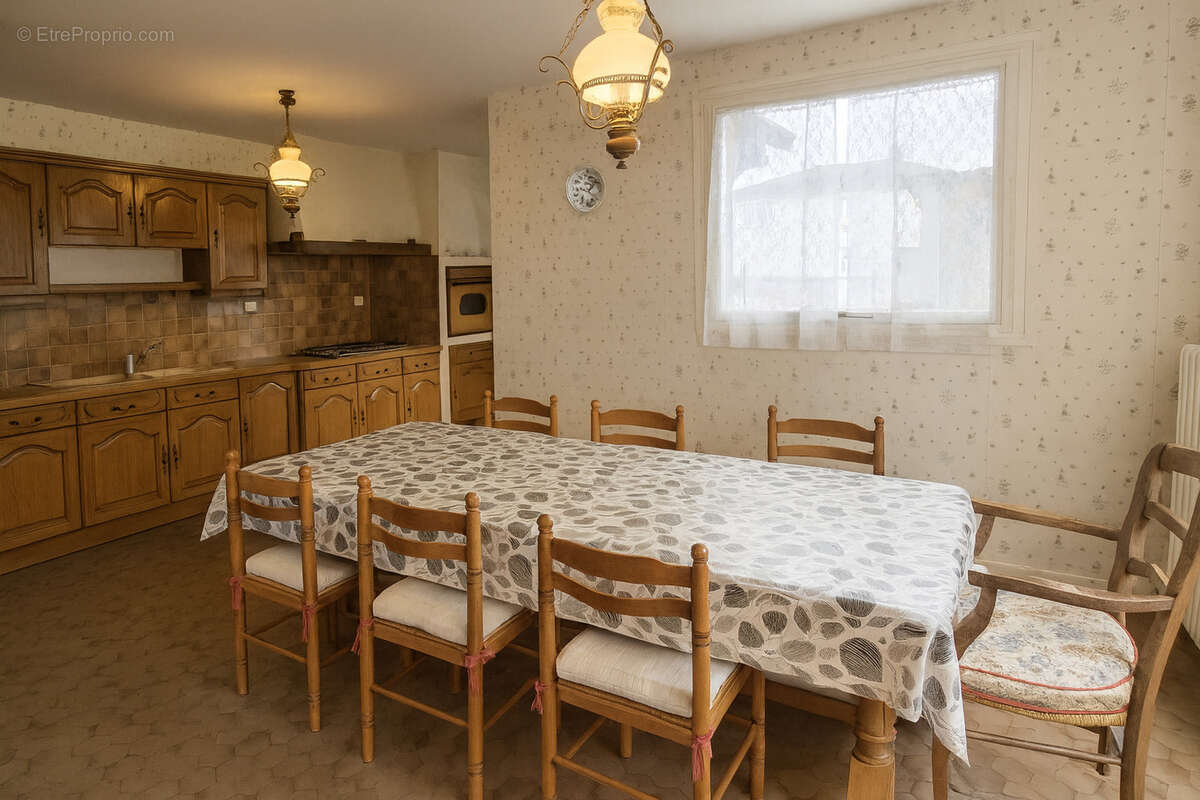 Maison à SAINT-SAVIN