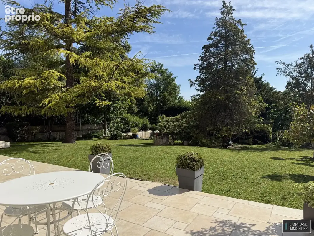 Maison 6 pièces 232 m² à vendre à Villennes-Sur-Seine (78670) - photo 2