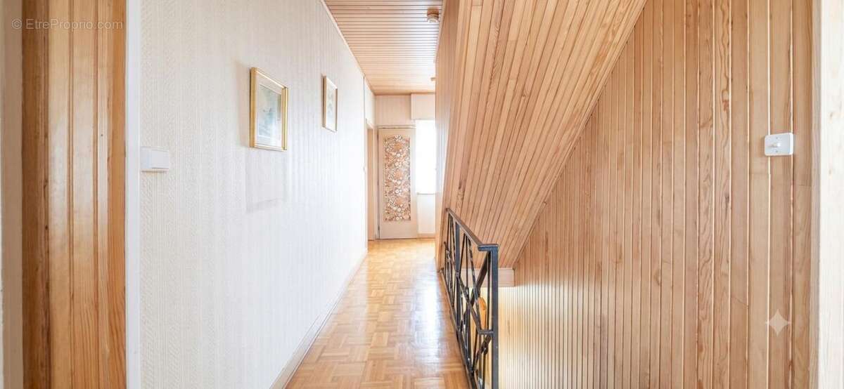 Maison de caractère 175 m² - photo 12