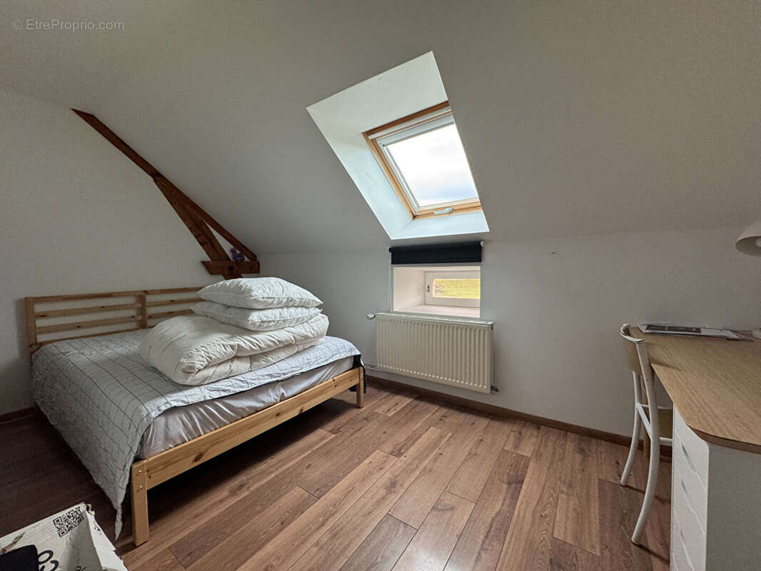 Maison à LOUROUX-DE-BEAUNE