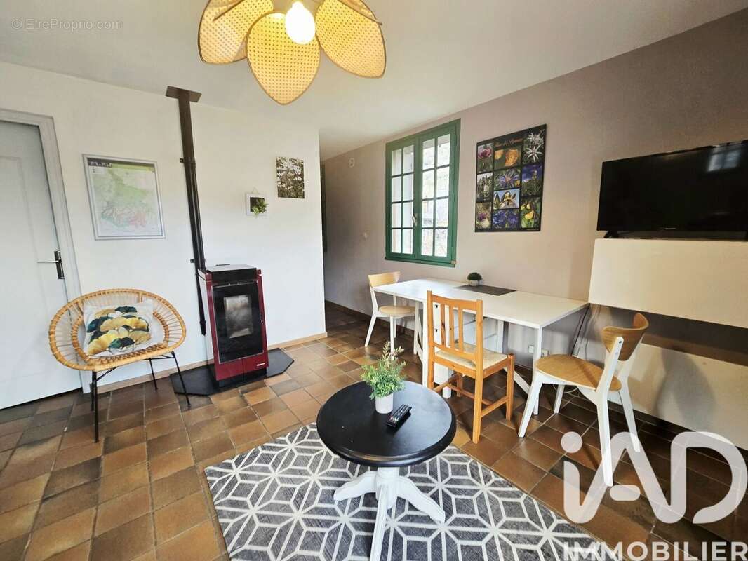 Maison 98 m² à Campan  - photo 8
