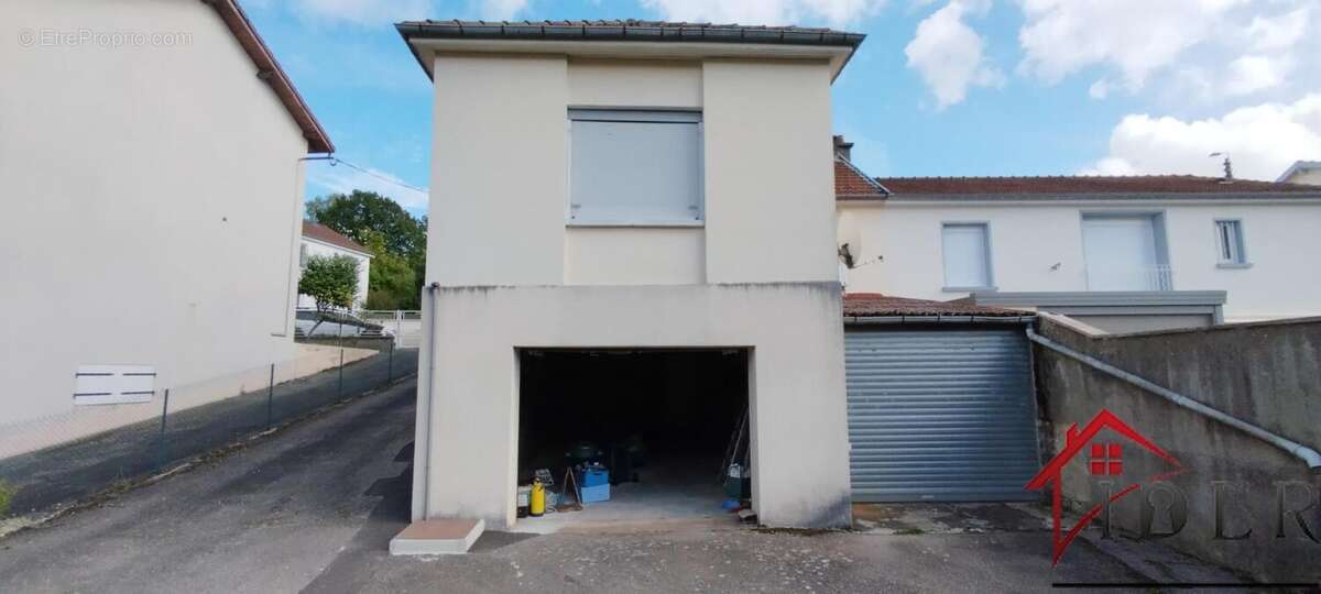 Maison à CHAUMONT
