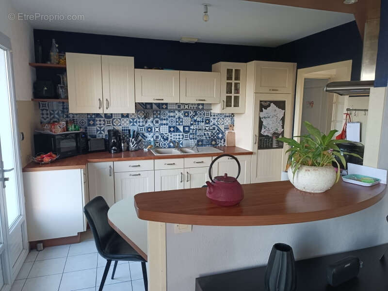 Maison à MONTREVAULT