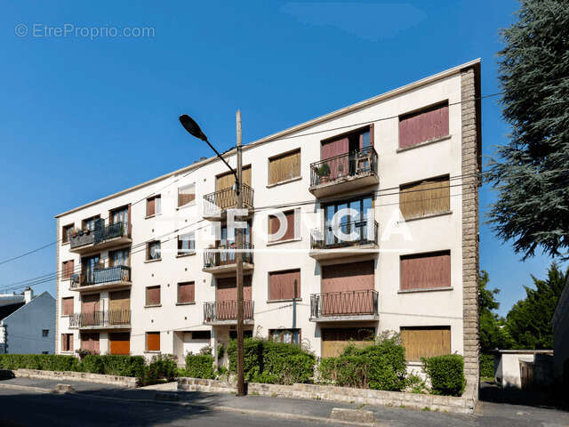 Appartement à L'HAY-LES-ROSES