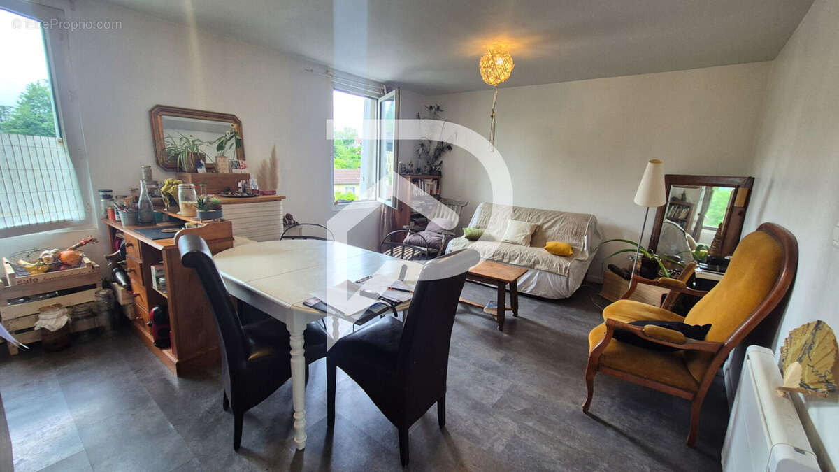 Appartement à SALIES-DE-BEARN