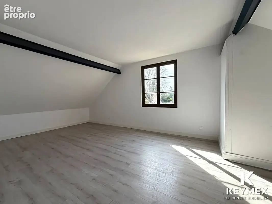 Appartement 6 pièces au coeur de L'Isle-Adam - photo 2