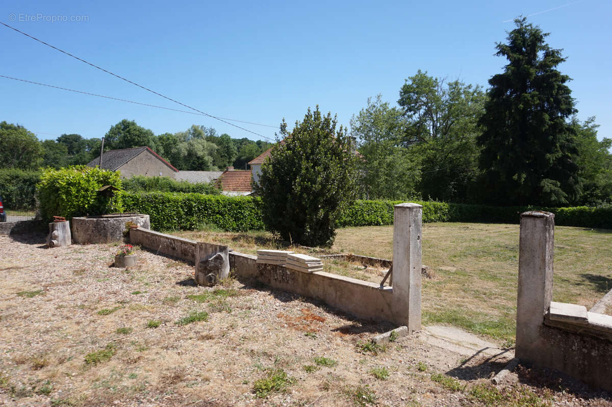 Maison de campagne et ses dépendances - photo 18