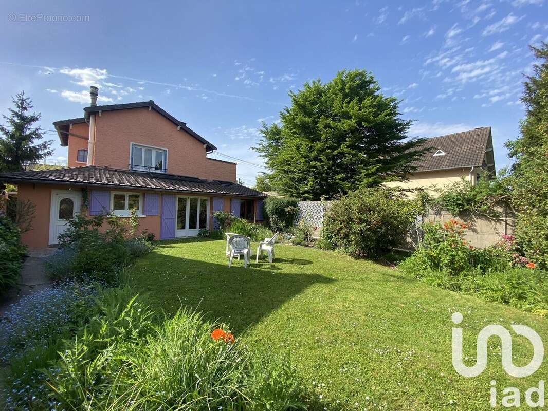 Photo 3 - Maison à OZOIR-LA-FERRIERE