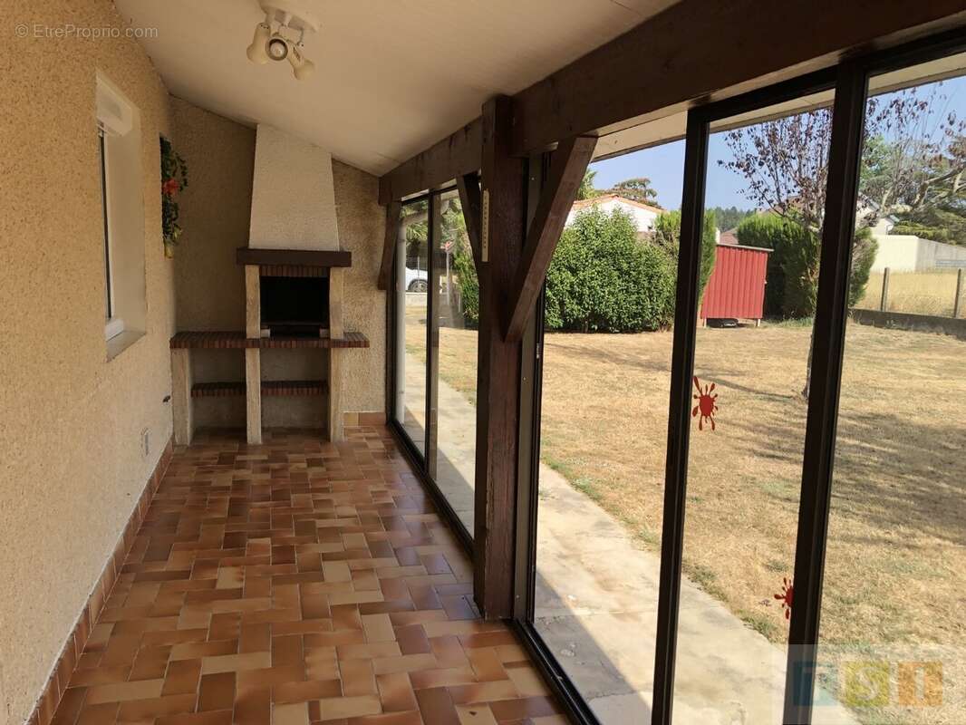 Maison de plain-pied sur parcelle de 971 m² - photo 7