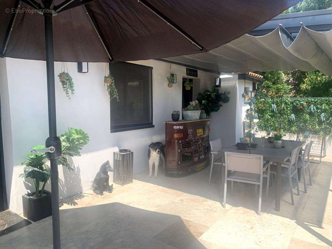 Maison à PORT-SAINT-LOUIS-DU-RHONE