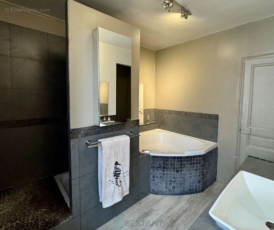 Appartement à VERSAILLES