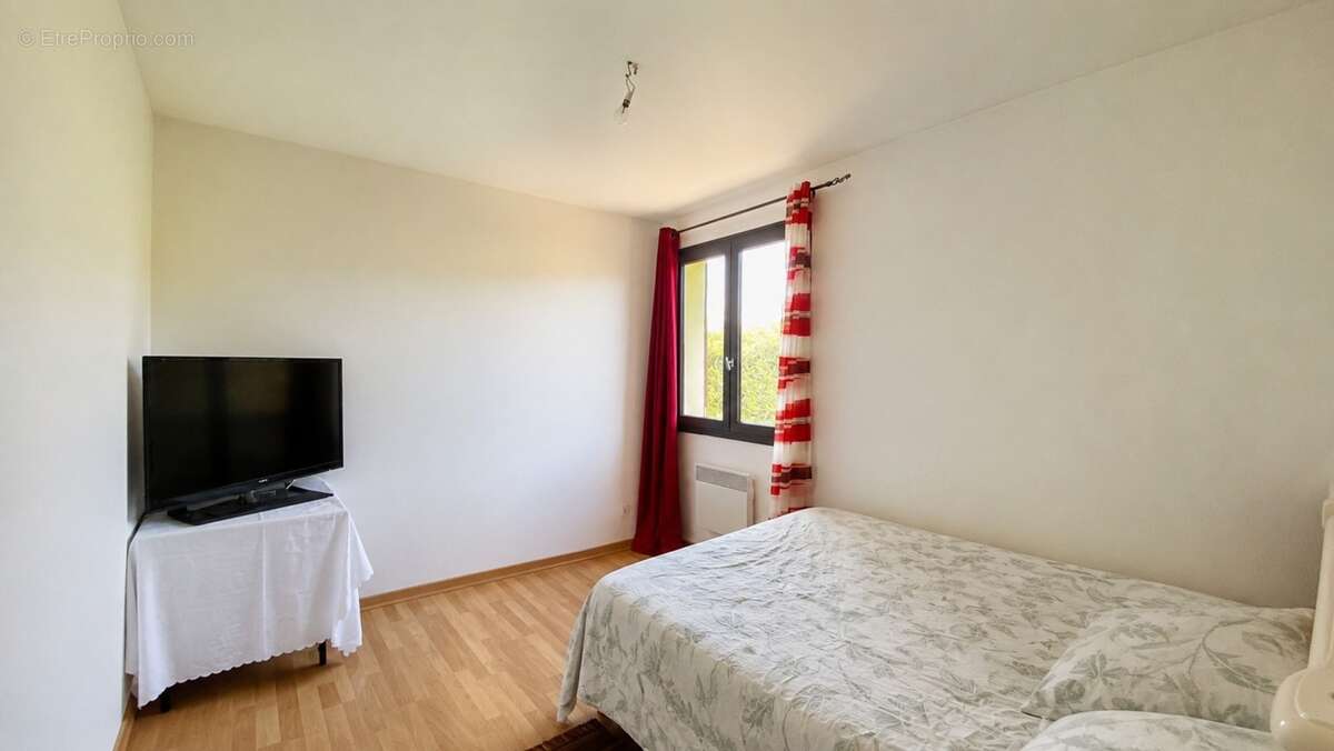 Les Côtes-d'Arey – Maison de plain-pied T4 avec sous-sol complet et vue dégagée - photo 10