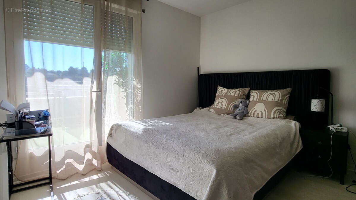 Appartement à EPERNON