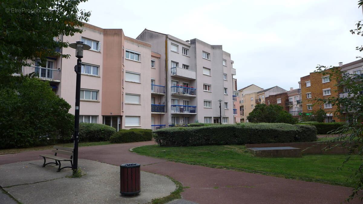 Appartement à MAUREPAS