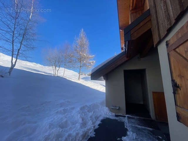 Appartement à LE CHATEL