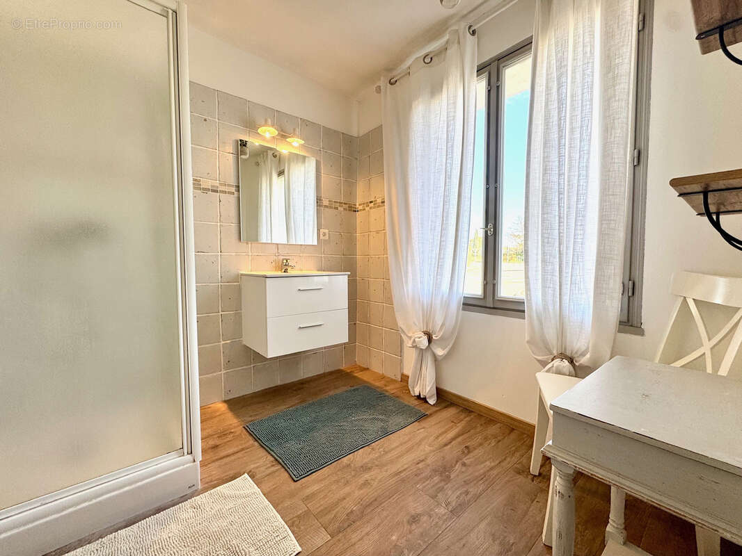 Maison à VAISON-LA-ROMAINE