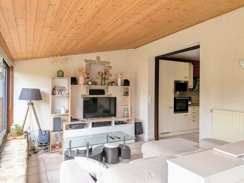 Maison à NUAILLE