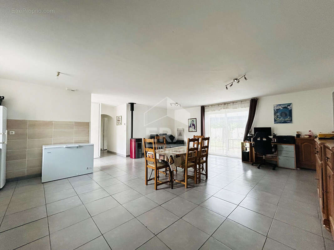 Maison à MARSAC-SUR-L&#039;ISLE