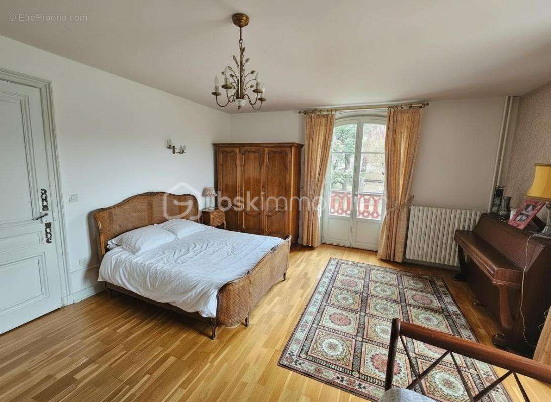 Maison à SAINT-PAUL-EN-CORNILLON